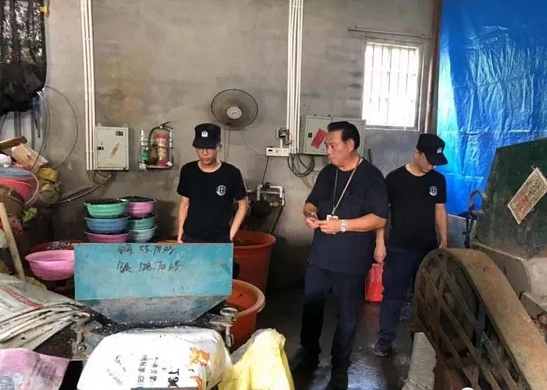 ���ƺ��d�F�V�ϳ������S�һ����S��Ⱦ�h(hu��n)�����ϰ�T���������C�P(gu��n)һ偶��ߣ���߫@��7��!