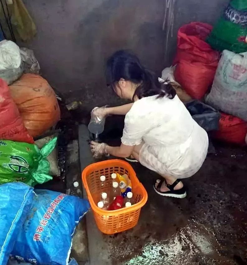 ���ƺ��d�F�V�ϳ������S�һ����S��Ⱦ�h(hu��n)�����ϰ�T���������C�P(gu��n)һ偶��ߣ���߫@��7��!