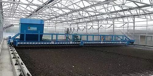 ������x�Ӿ۱�ϩ�������a(ch��n)�S������̎��̎�õĶ��x�����ڵĆ��}�ͽ�Q����