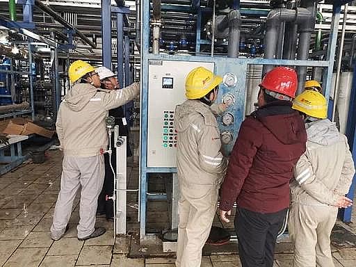 �����w�����၆�F�S�Ҵ��Ƹ���ú����Ȼ�������UˮĤ̎��ϵ�y(t��ng)�ɹ����ԇ�\