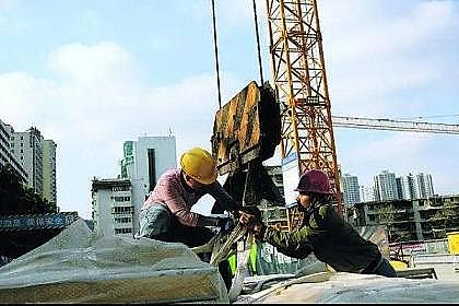 2020��ۺ��Ȼ��X�FPAFC�S��ȫ��(gu��)��������ȫ��ʽˮ�S�F�(y��ng)���V�T(m��n)���F�t(y��)����ˮ�S�µ���ʽ�\(y��n)��