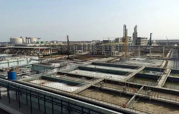 2021年海綿鐵濾料生產(chǎn)廠家日處理3.75萬噸|連云港徐圩新區(qū)高鹽廢水處理廠開始調(diào)試運營