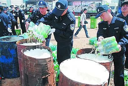 上等泡沫濾珠濾料廠家4500多瓶“茅臺”和“五糧液”,倒進了污水處理廠!