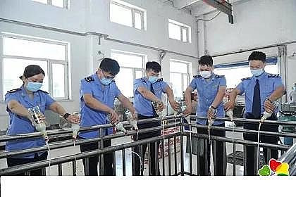 上等泡沫濾珠濾料廠家4500多瓶“茅臺”和“五糧液”,倒進了污水處理廠!