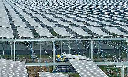 高性能5A分子篩生產廠家全國最大的污水處理廠分布式光伏發電項目 5.4萬塊光伏板即將鋪裝完畢